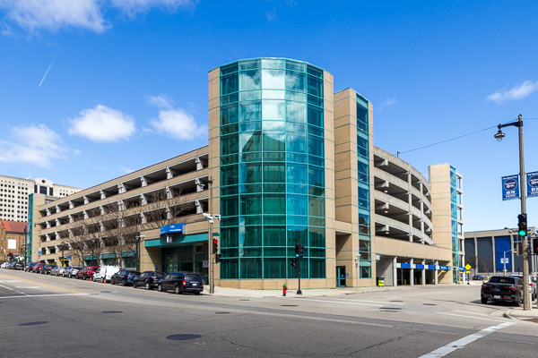 8th and State parking structure
